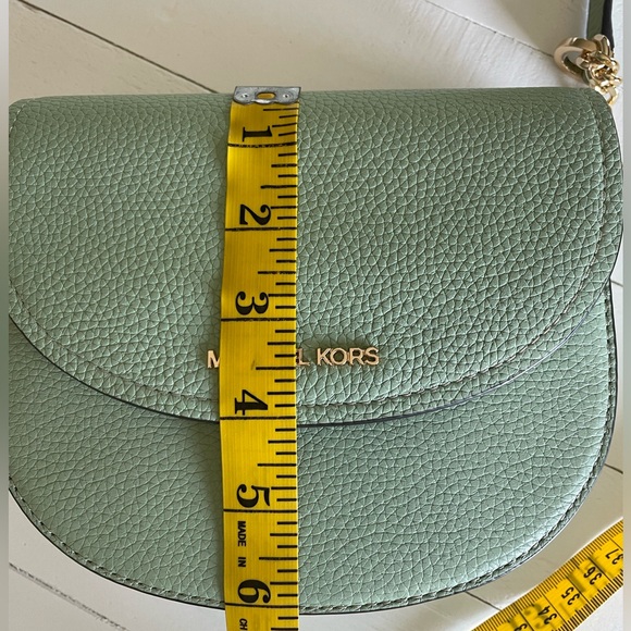 NWT Michael Kors Jet Set Small Half Dome Crossbody Leather Bag Green $198 - Picture 6 of 11